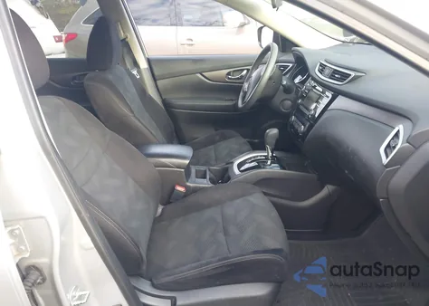 2015 Nissan Rogue Sv z USA, uszkodzony, nr VIN 5N1AT2ML5FC752114